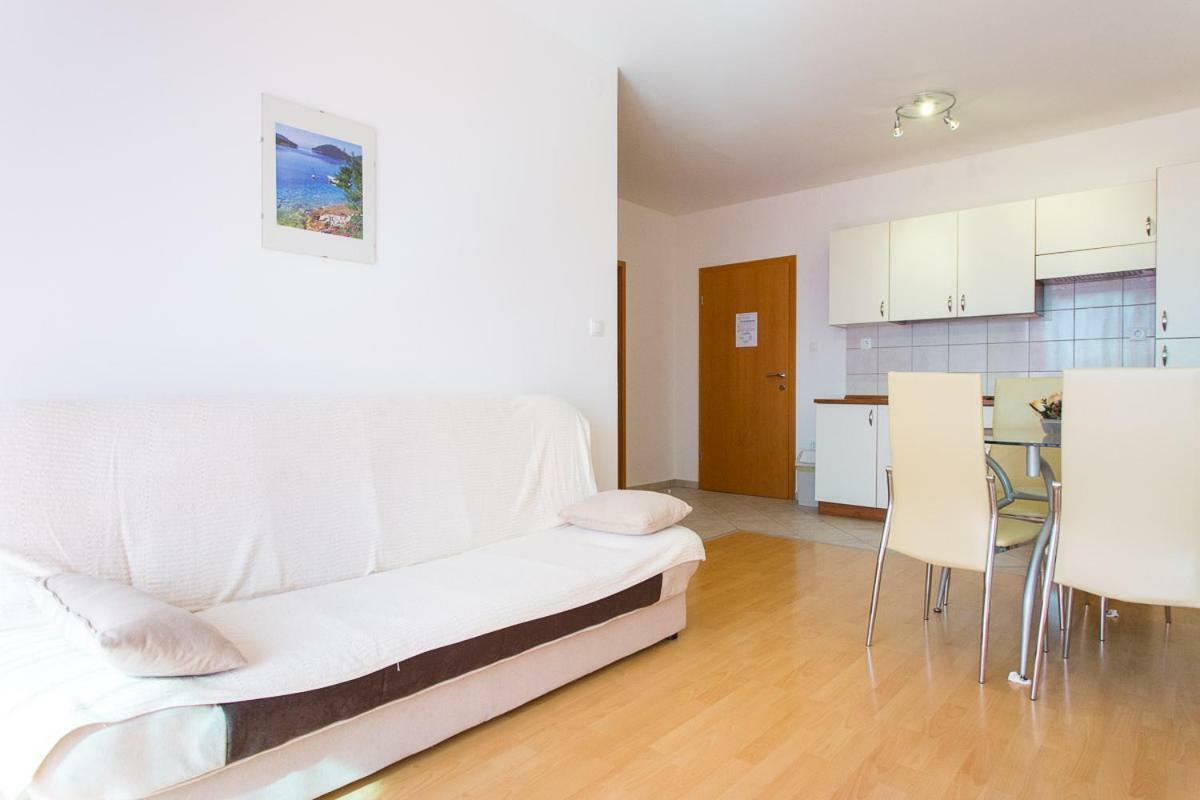 Adria Punat Apartments Εξωτερικό φωτογραφία